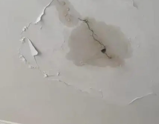 无锡市阳台漏水维修公司分享下屋面防水工程质量问题原因分析